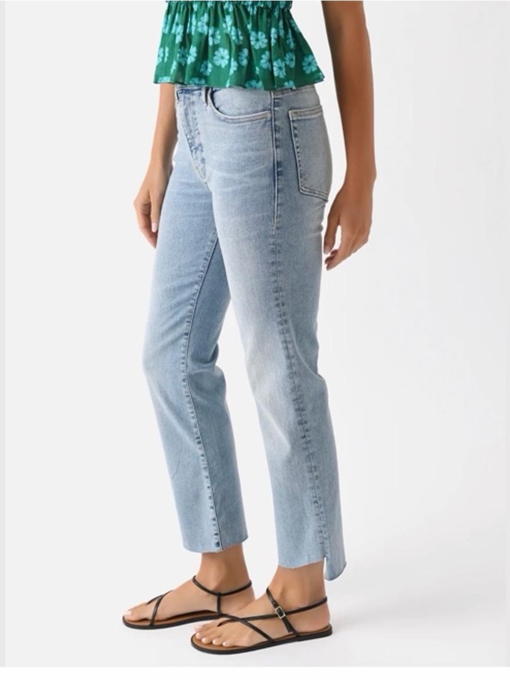 Frame Denim Le High Straight Crop Raw Cascade Hem Jeans in Light Wash 28 - Picture 9 of 14